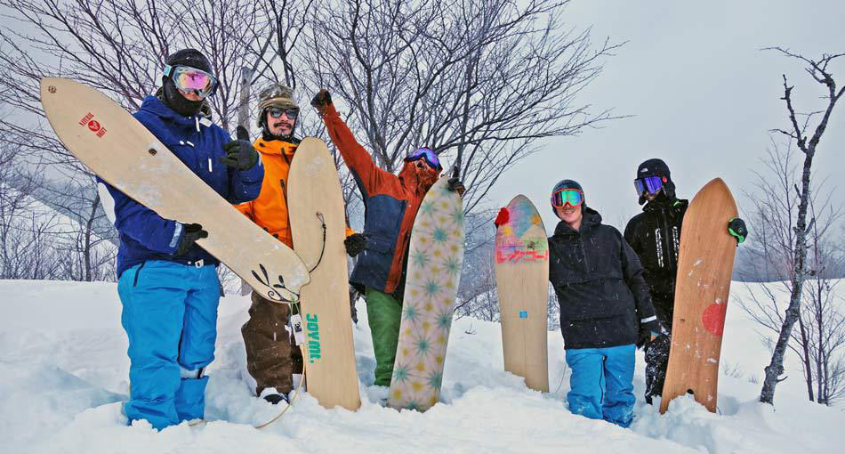 雪板ツアー集合写真